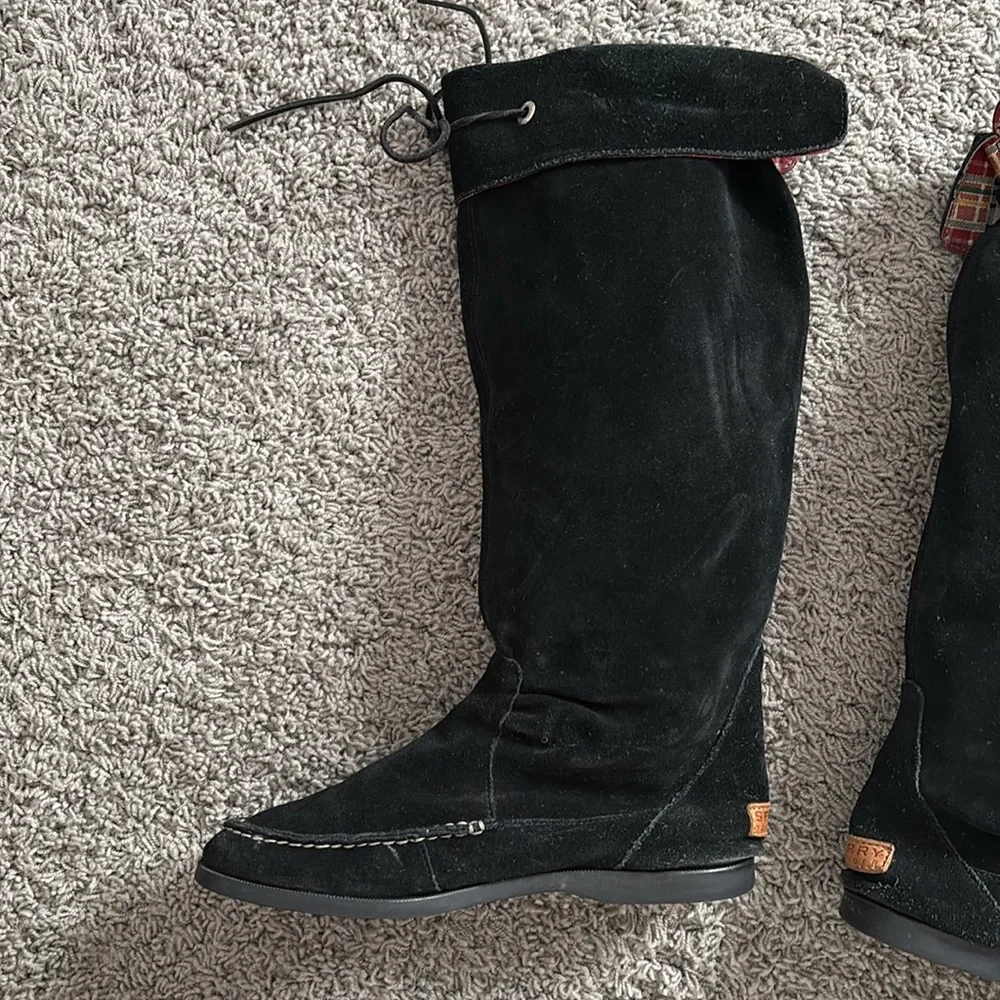 Sperry Top Sider Black Suede Knee-High mocassin Boots